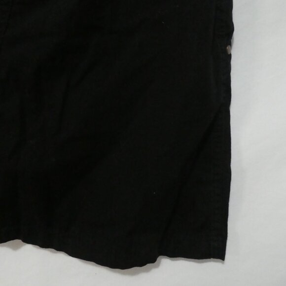 H&M | size 8 | Elegant Black Cotton Mini Skirt | Button Front | Buckle Back - Picture 14 of 14